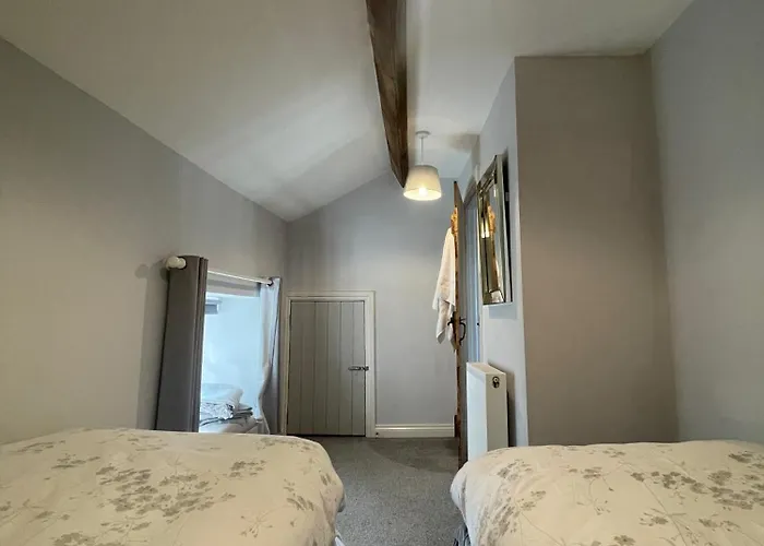 Honeysuckle & Whinfell Holiday home