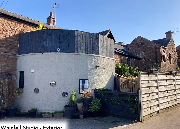 Honeysuckle & Whinfell